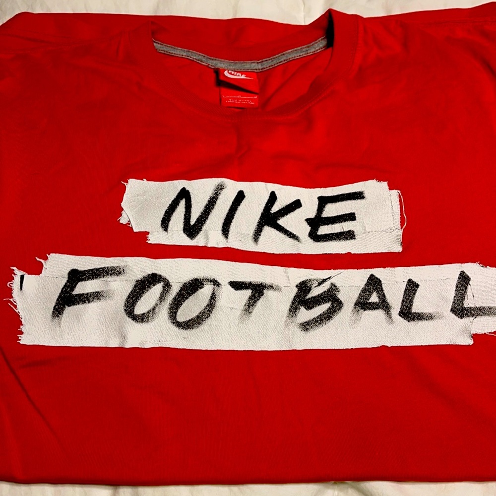 Nike T Shirt